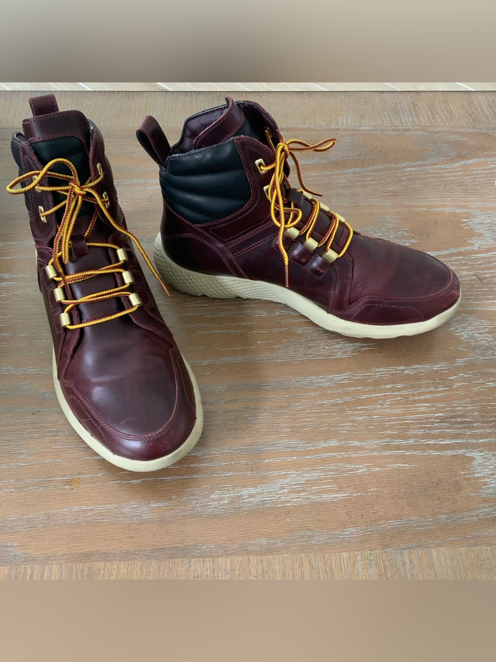 Timberland Men’s Burgundy Leather Lace-Up Hiker Boots US 9.5